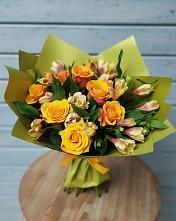 Букет цветов из:  Альстромерии и Розы #REPLACE_PRED# Поселок опытного хозяйства Ермолино