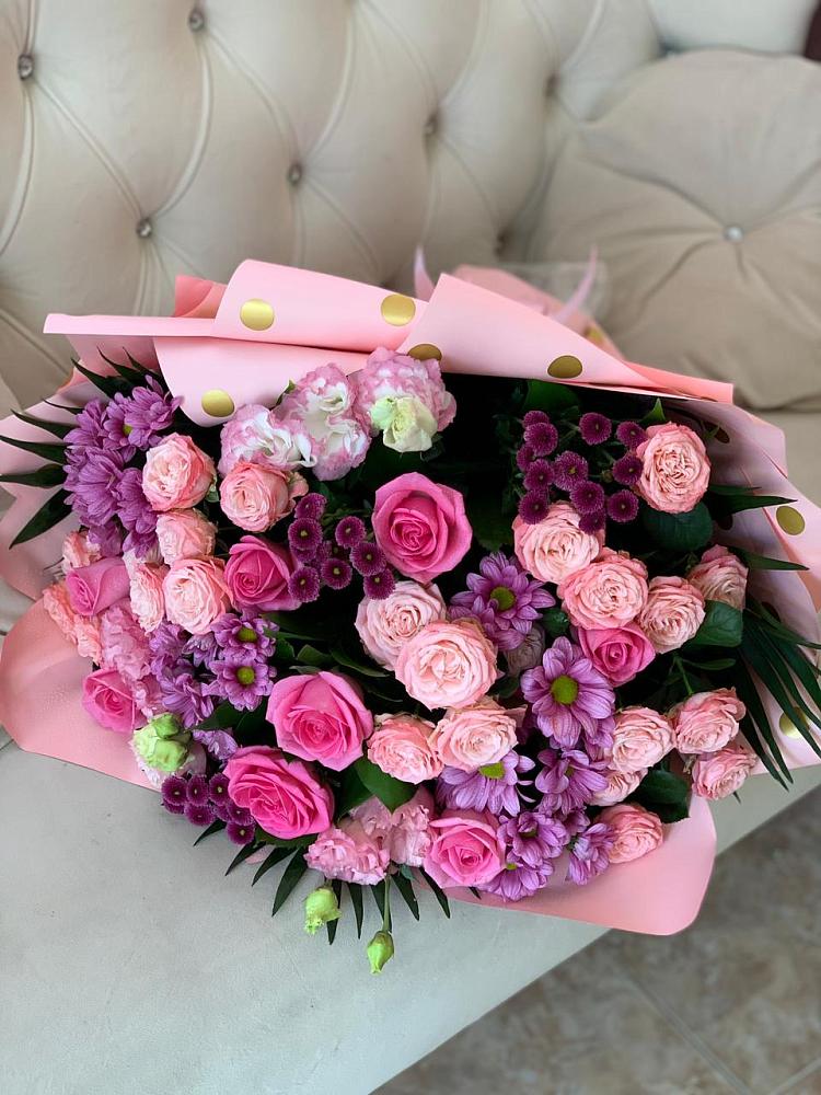 Букет цветов из: Хризантемы, Розы и Лизиантусы в Поселок опытного хозяйства Ермолино