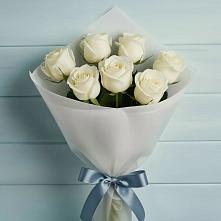 Букет 7 Белых роз Эдлесс Лав в Поселок опытного хозяйства Ермолино