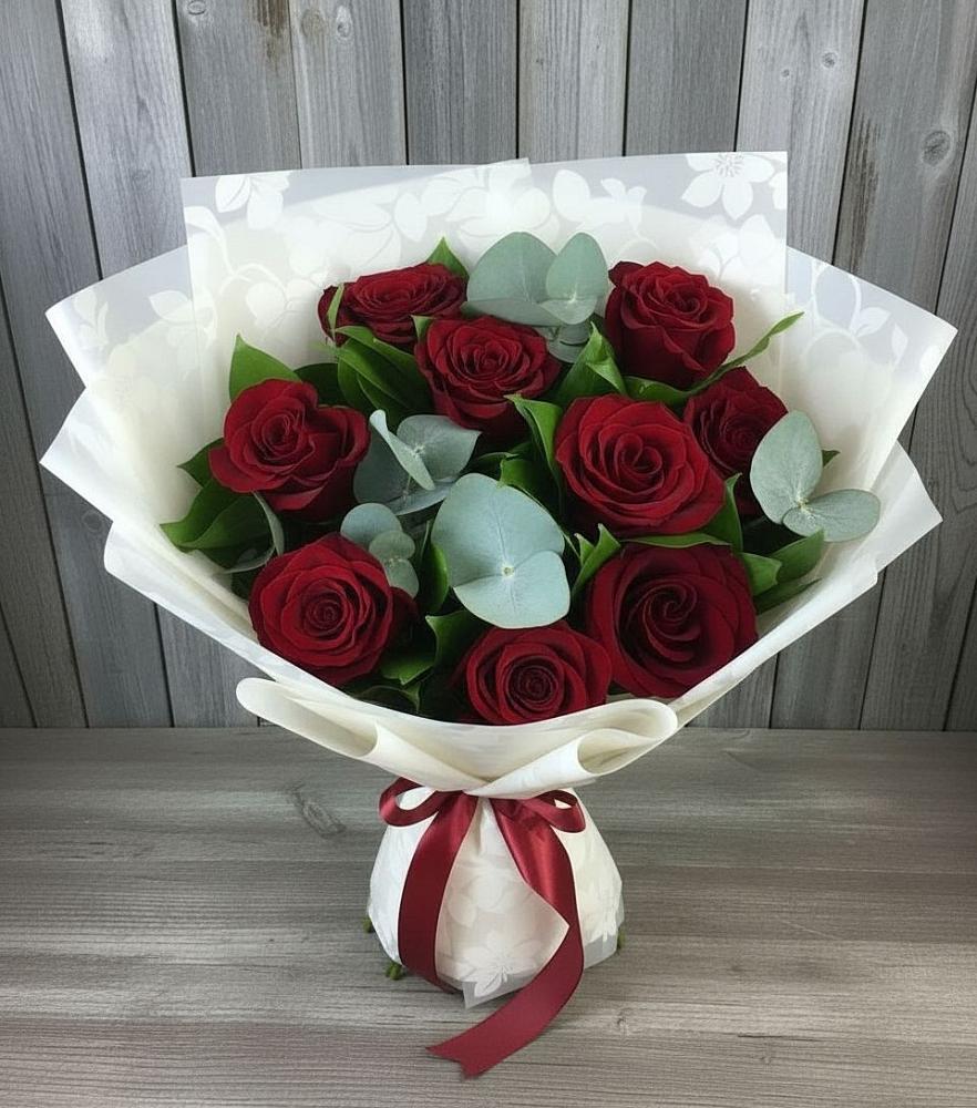 Букет цветов из: Розы в Поселок опытного хозяйства Ермолино