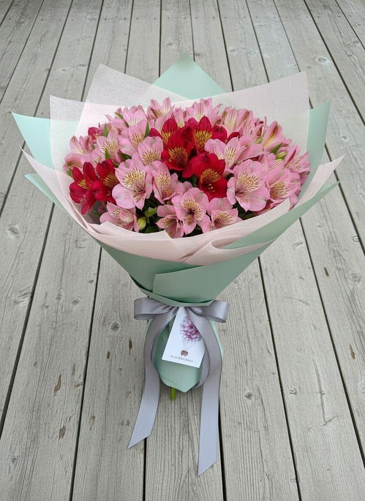 Букет цветов из: Альстромерии в Поселок опытного хозяйства Ермолино