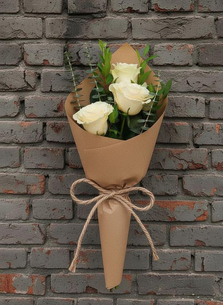 Букет цветов из: Розы в Поселок опытного хозяйства Ермолино