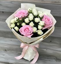 Букет цветов из:  Розы в Поселок опытного хозяйства Ермолино